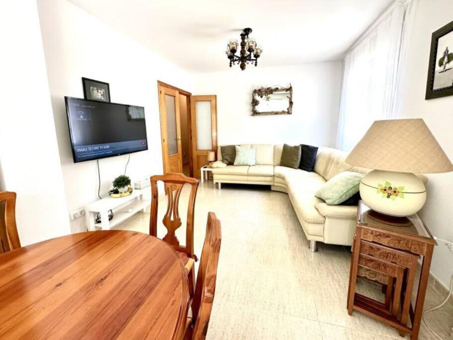Three Bedroom Apartment, Prime Javea Location Bagian luar foto