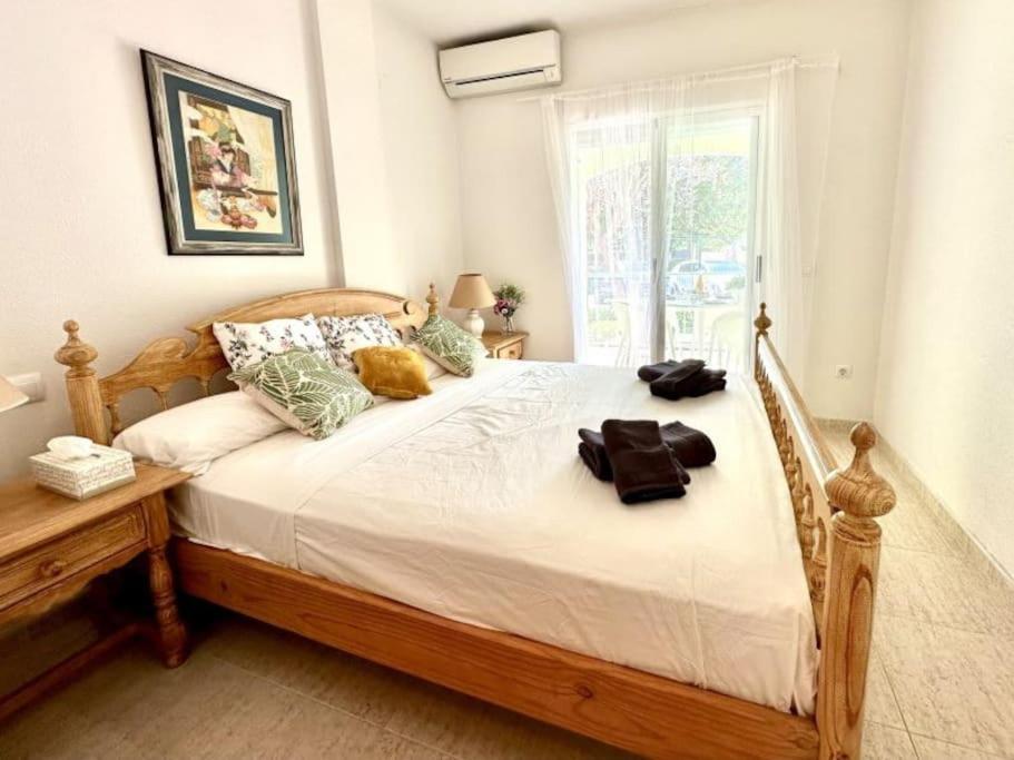 Three Bedroom Apartment, Prime Javea Location Bagian luar foto